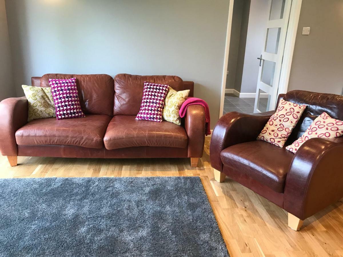Hunters Lodge Exeter, Free Parking, Country Views, Great Wi-Fi, Large Garden Poltimore Exterior photo